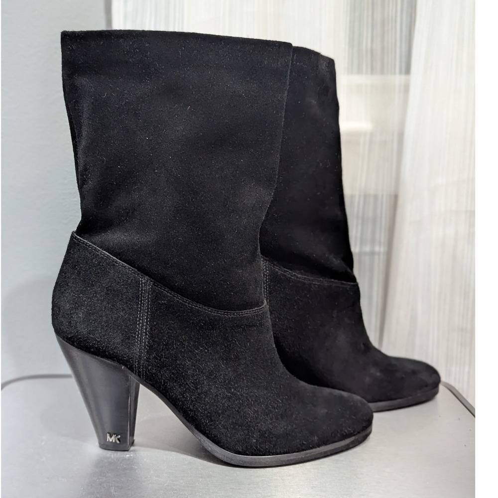 MICHAEL KORS Divia Soft Suede Ankle Boot Black‎ Pull On Heel Women Size 8.5